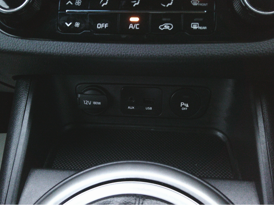 2015 Kia Sportage NEW NCT 2027, PLATINUM SE ,  LEATHER INTERIOR, CRUISE, SAT./NAV.,  €280 TAX, TAXED 10/26, LOW KMS. S./HISTORY. €10,299