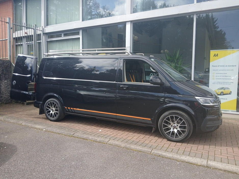 2021 Volkswagen Transporter - image 7