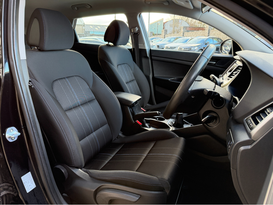 2016 Hyundai Tucson FULL SERVICE HISTORY..PARKING SENSORS €13,950