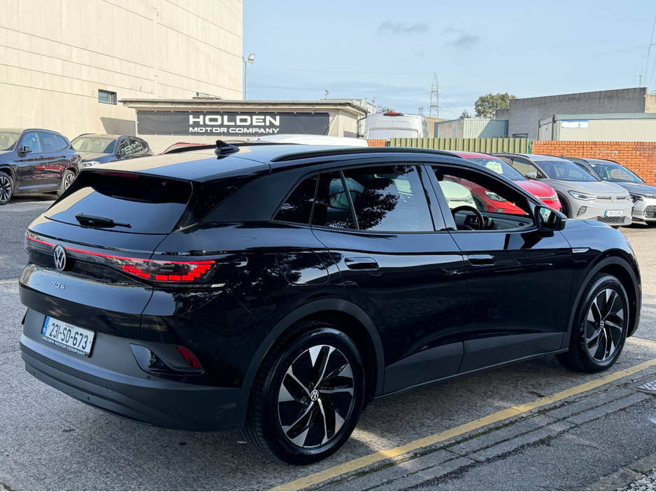 2023 Volkswagen ID.4 - image 9