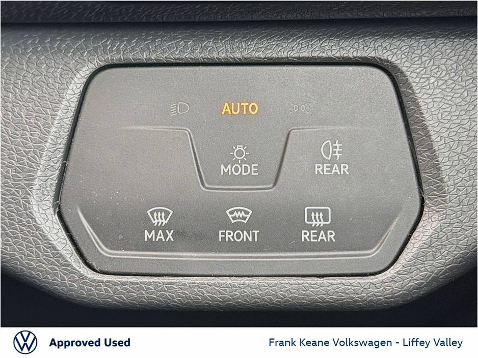 2023 Volkswagen ID.4 - image 19