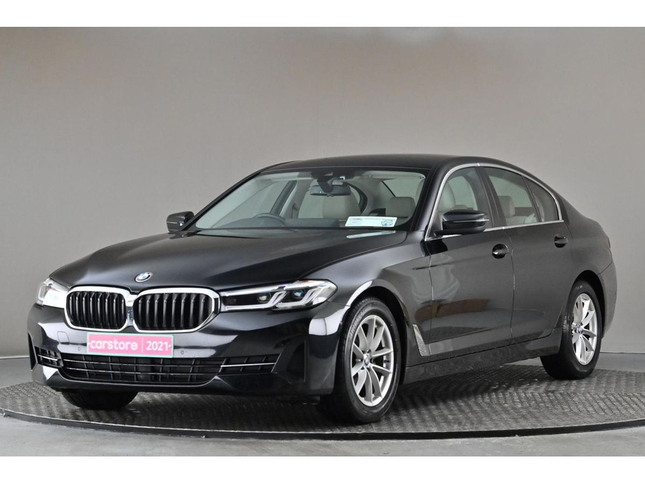 2021 BMW 5 Series - image 3
