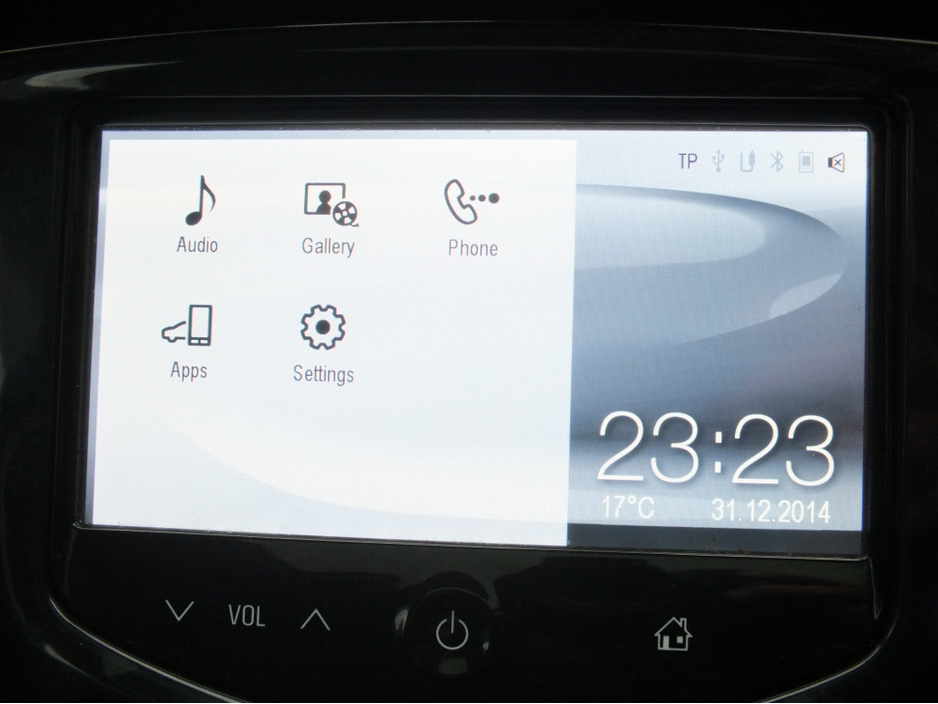 2015 Opel Corsa - image 11