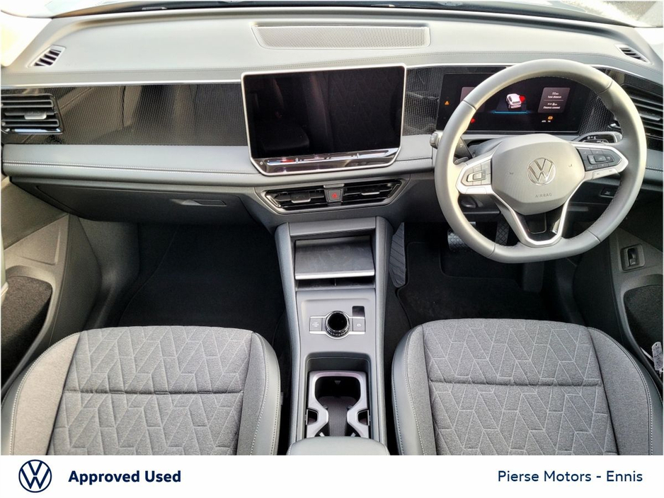 2026 Volkswagen Tiguan - image 4