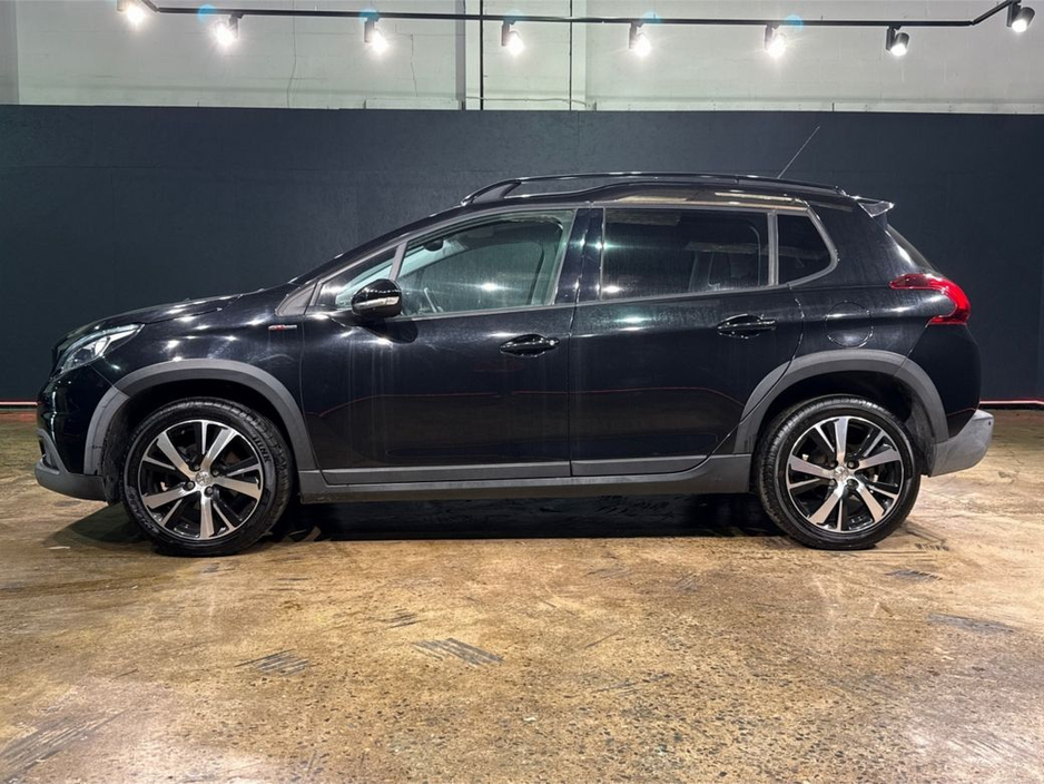 2016 Peugeot 2008 - image 6