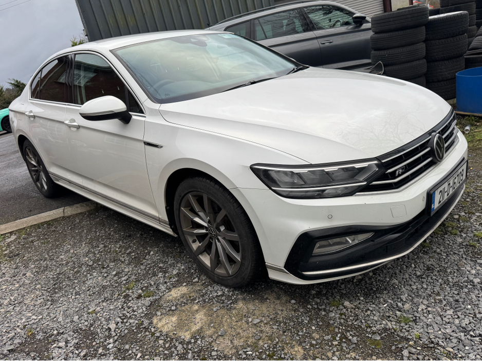 2021 Volkswagen Passat R-LINE 2.0 TDI MANUAL 6SPEED FWD 150 4DR €23,950