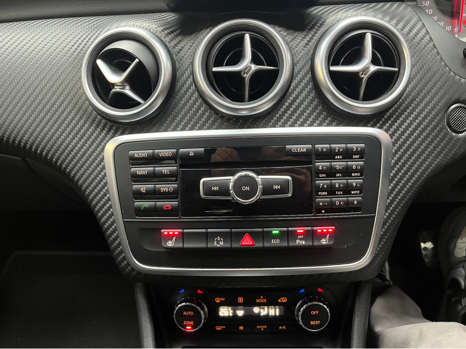 2014 Mercedes-Benz A Class - image 15