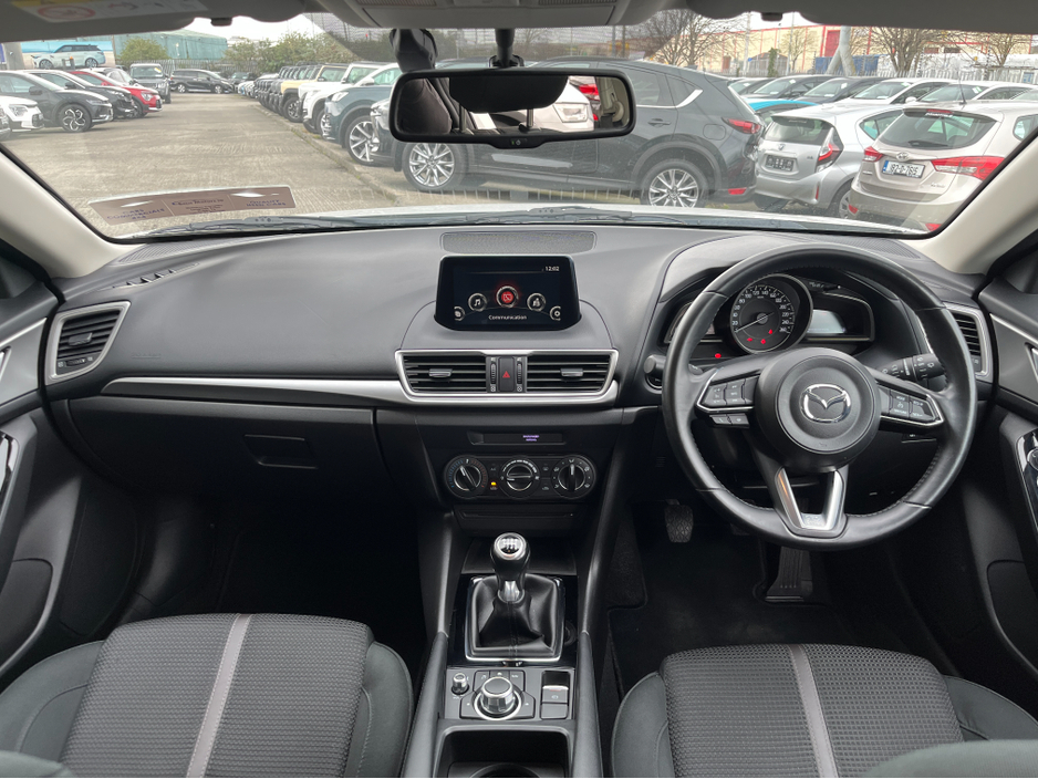 2017 Mazda Mazda3 - image 8