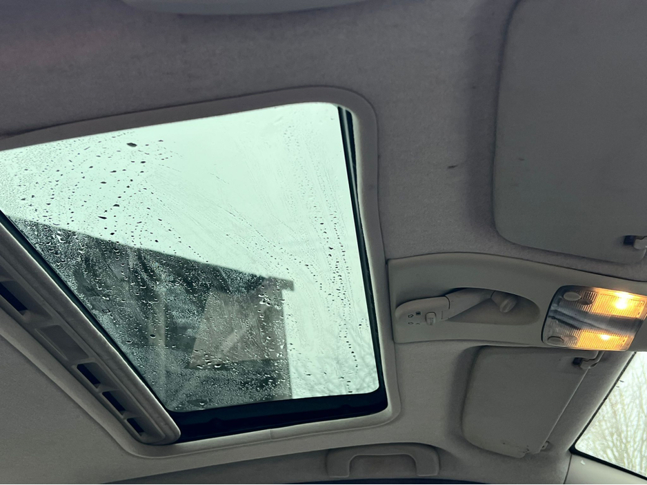 2002 Opel Corsa - image 11