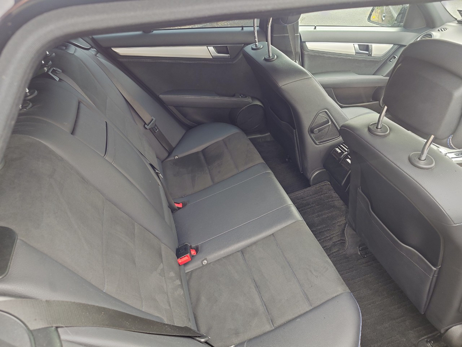 2014 Mercedes-Benz C Class - image 10