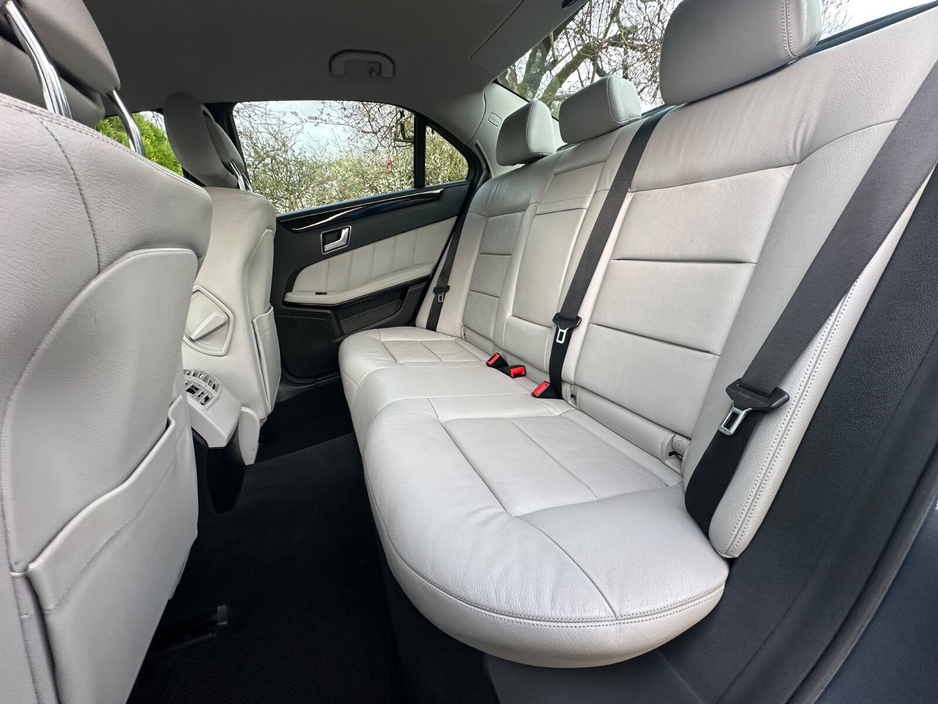 2012 Mercedes-Benz E Class - image 14