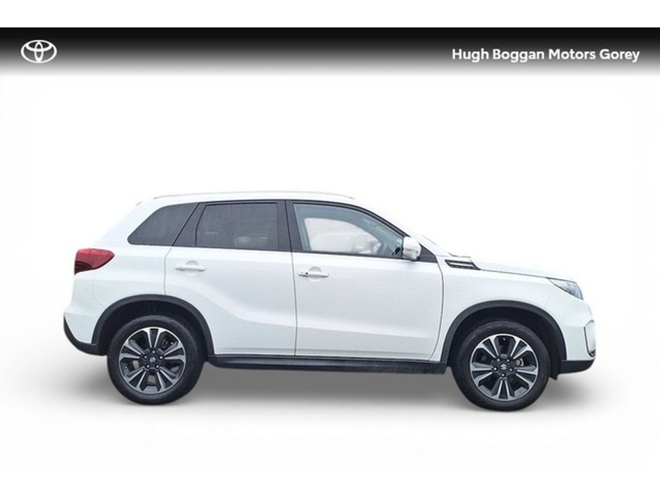 2024 Suzuki Vitara - image 3