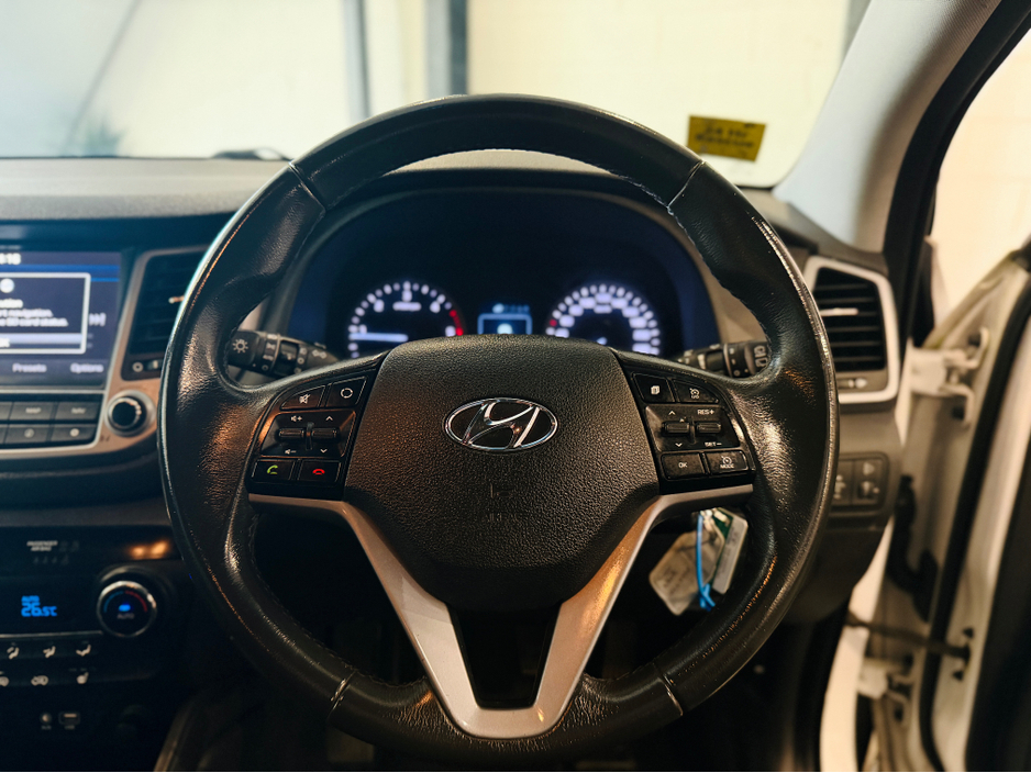 2016 Hyundai Tucson - image 9