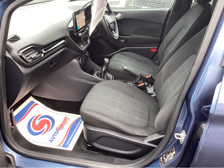 2020 Ford Fiesta - image 14