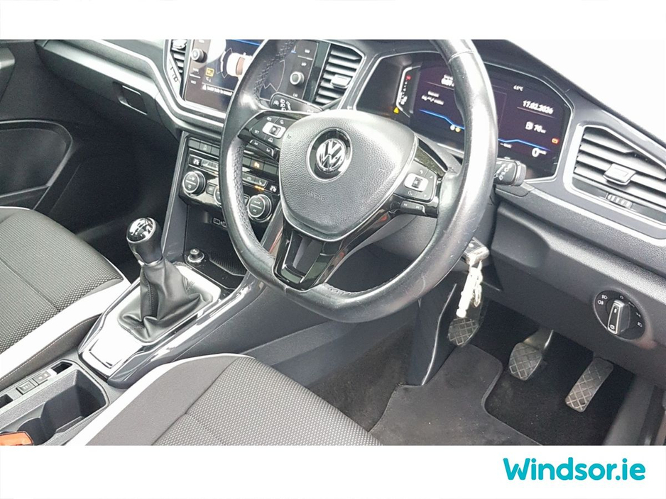 2018 Volkswagen T-Roc 1.5 TSI 150bhp Sport €19,995