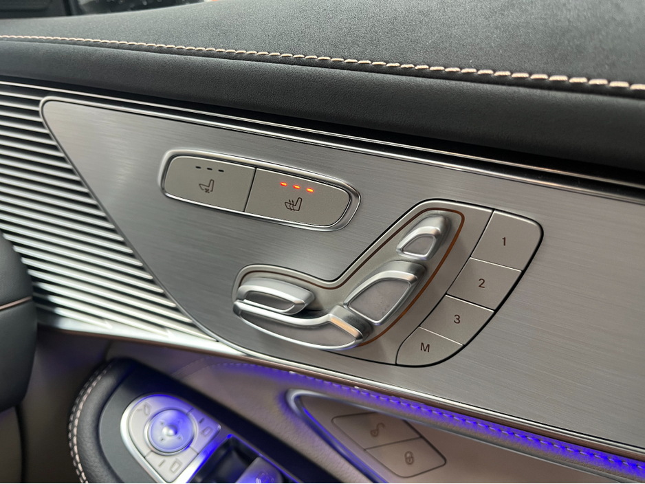 2024 Mercedes-Benz EQC - image 13
