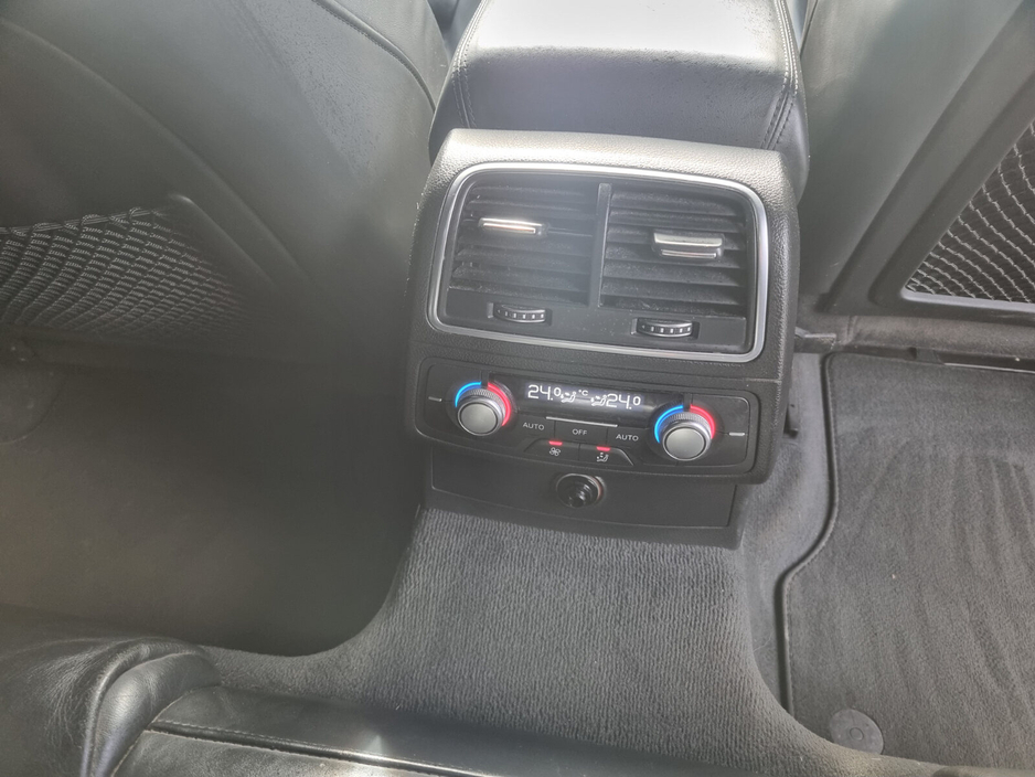 2015 Audi A6 - image 12