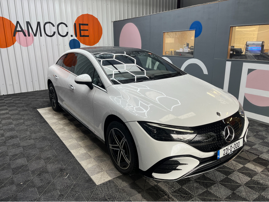 2022 Mercedes-Benz EQE €41950 2022 MERCEDES-BENZ EQE 350+ / CRUISE CONTROL / 360° PARKING CAMERA / ELECTRIC MEMORY HEATED & MASSAGING SEATS / AMBIENT LIGHTS / PADDLE SHIFTERS / APPLE CARPLAY / PANORAMIC SUNROOF €41,950
