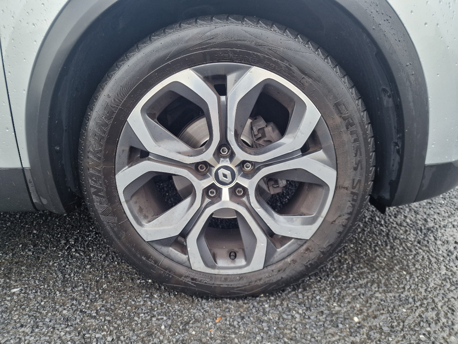 2022 Renault Captur SE Edition Naeb TCE 90 Manual €17,950