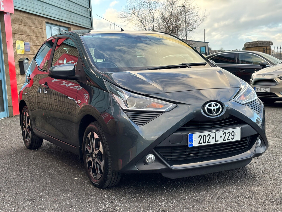 2020 Toyota Aygo 1.0 VVT-i x-play Smartphone €11,950
