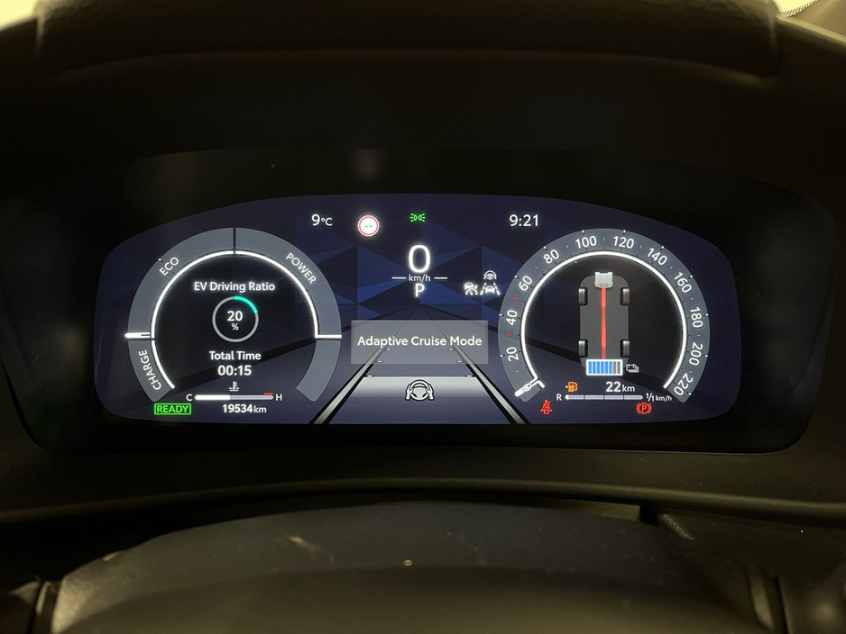 2024 Toyota C-HR - image 13