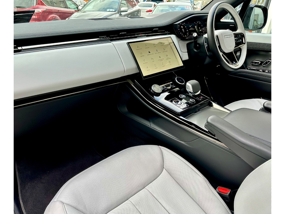 2023 Land Rover Range Rover Sport - image 8