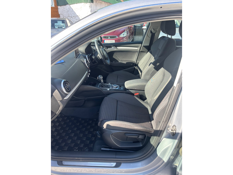 2015 Audi A3 - image 7