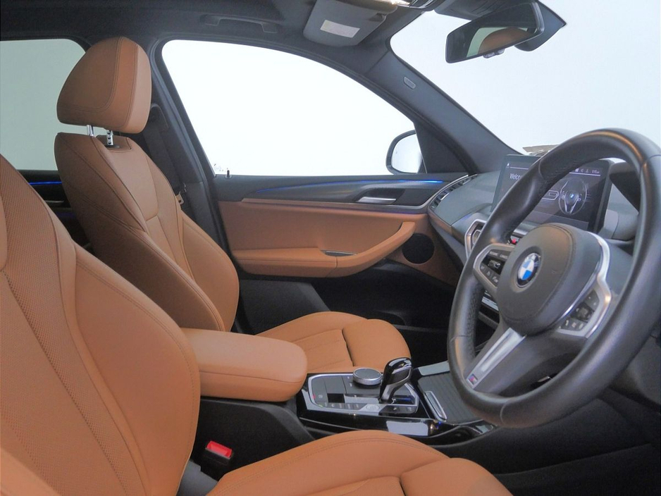 2024 BMW X3 - image 12