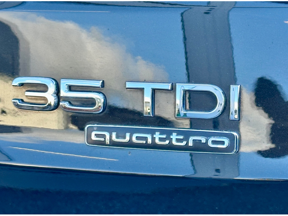 2019 Audi Q3 - image 22