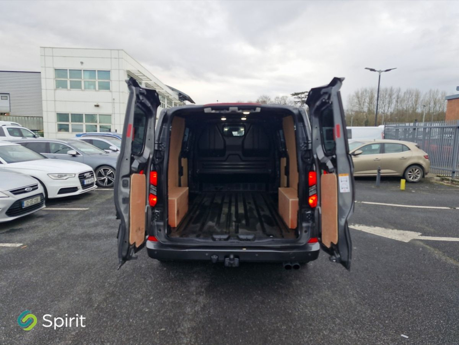 2024 Ford Transit Custom - image 22