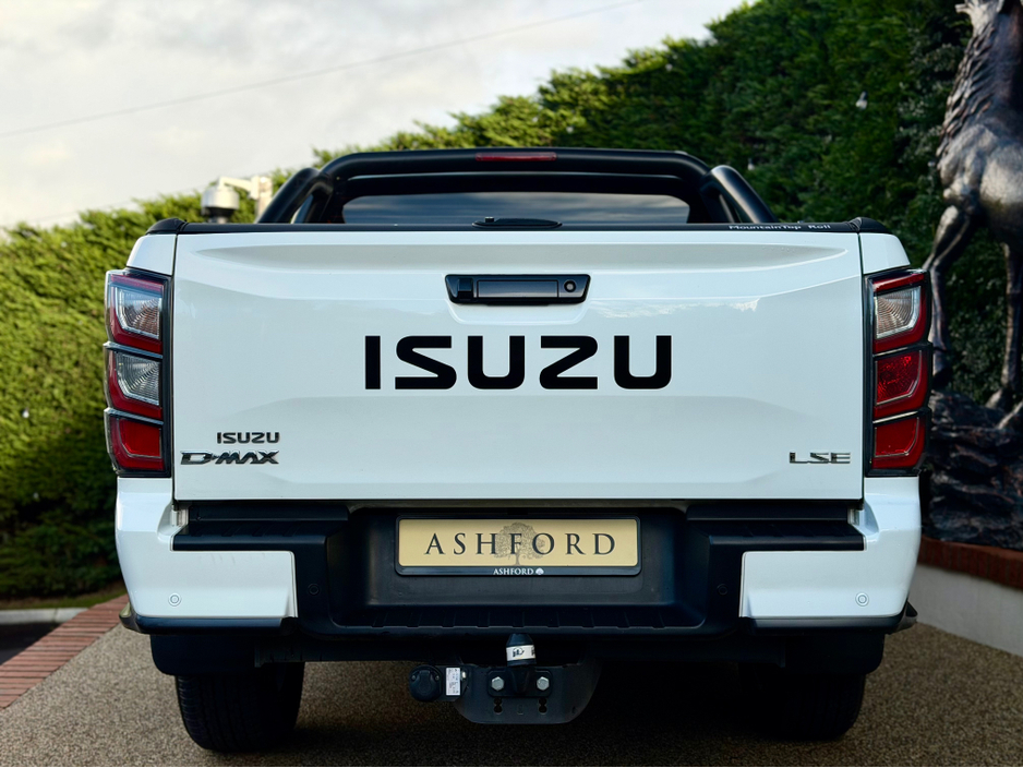 2025 Isuzu D-MAX TER4063C €56,950