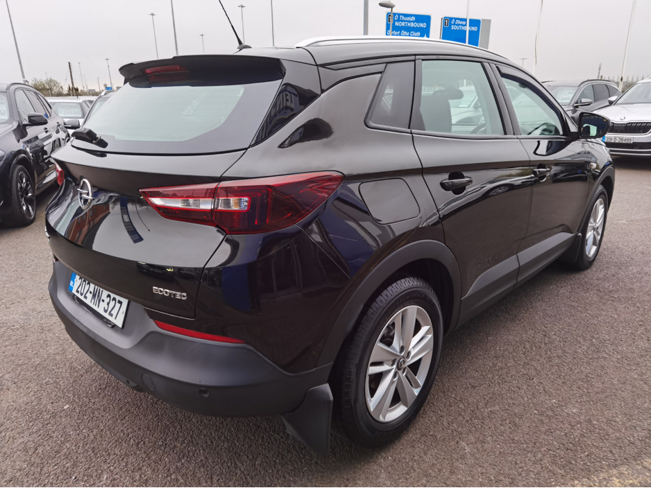 2020 Opel Grandland X - image 5