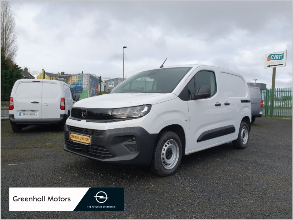 2026 Opel Combo 19 KOMF L1H1-1.5 100PS D €27,500