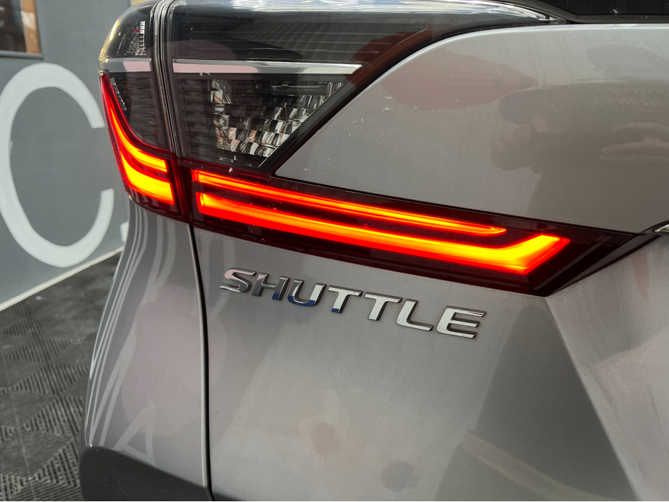 2022 Honda Shuttle - image 7