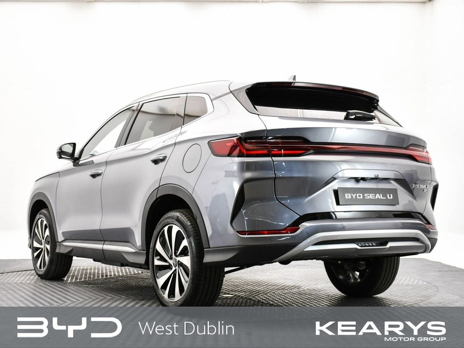 2025 BYD Seal U - image 7