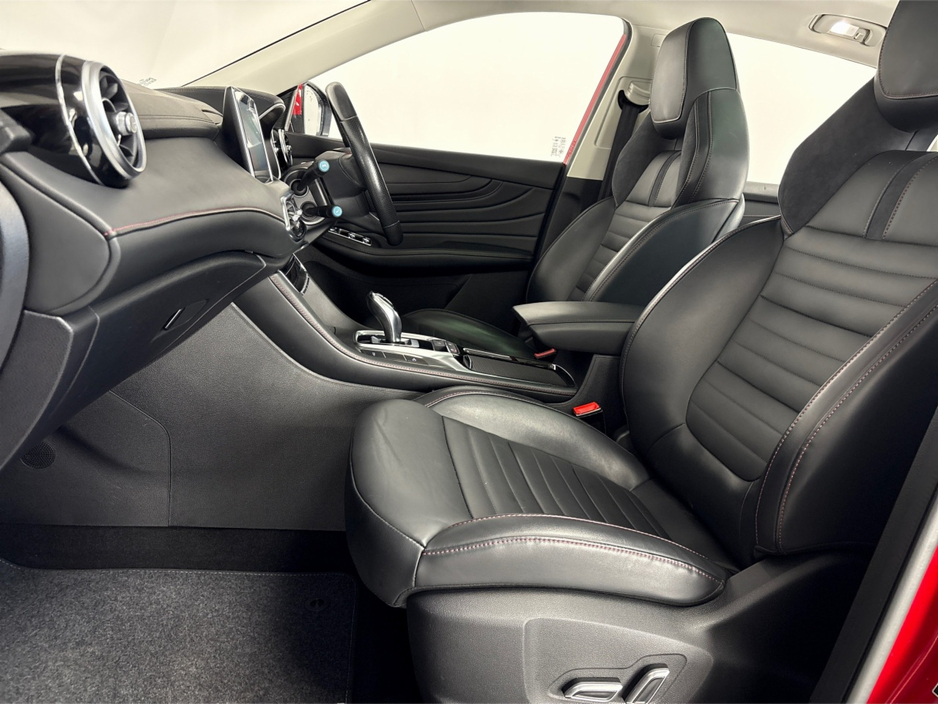 2022 MG HS - image 29