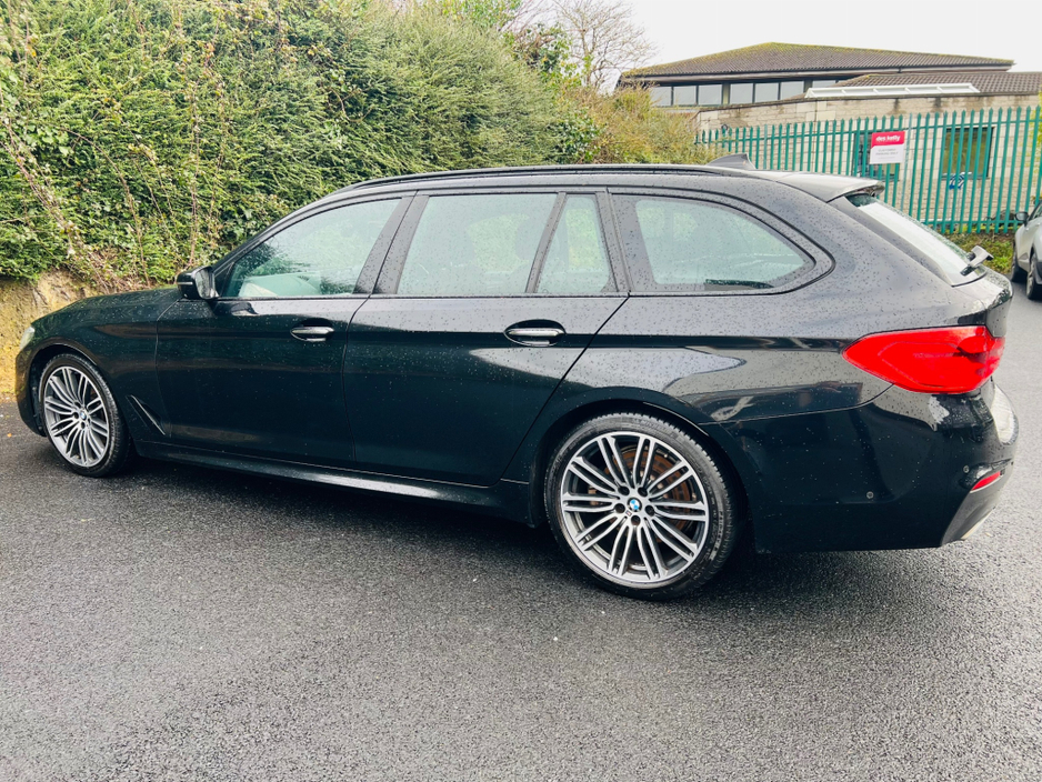 2019 BMW 5 Series ALLOYS // REVERSE CAM // PARKING SENSORS €31,950