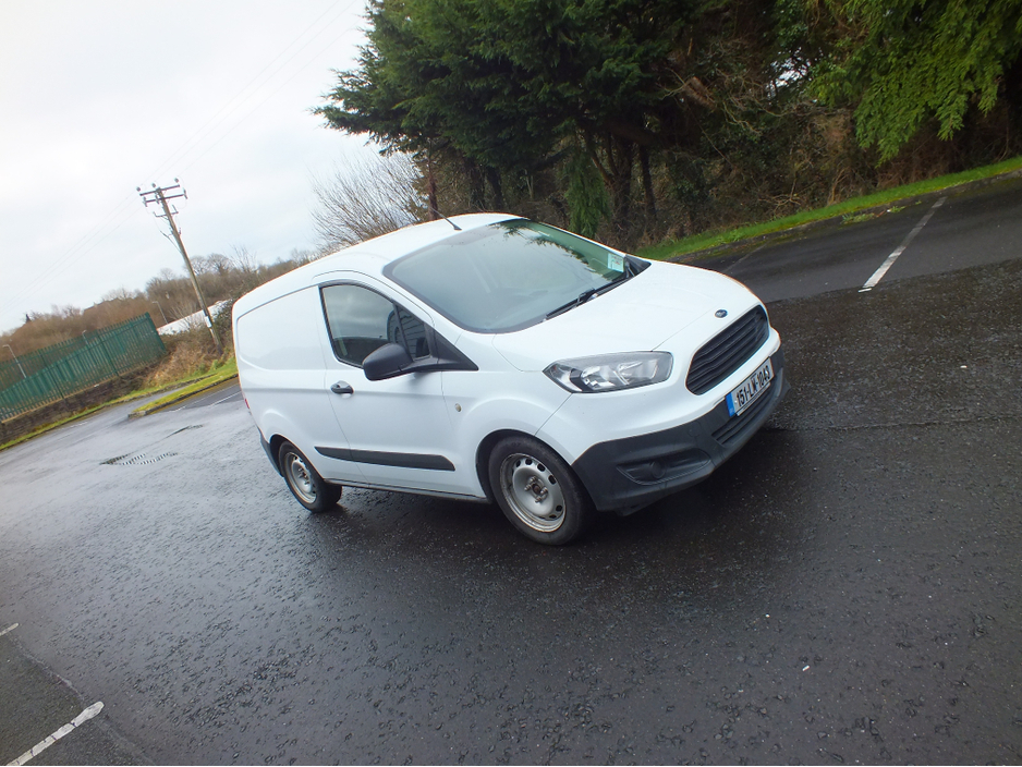 2015 Ford Transit Courier BASE TDCI €7,950