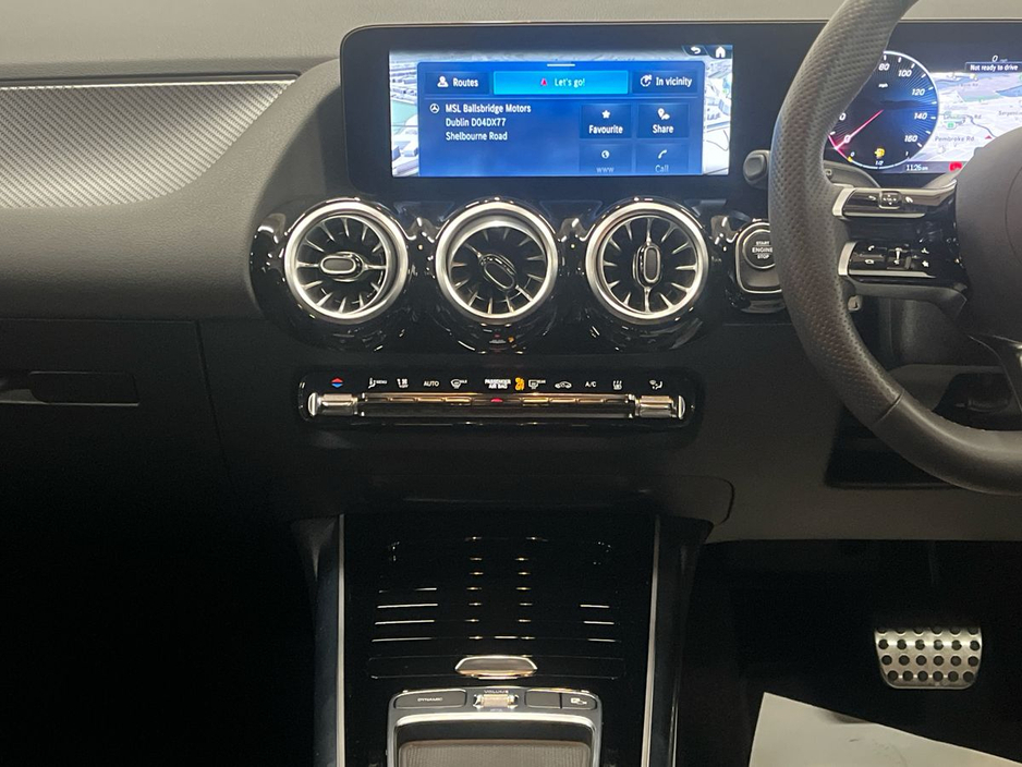 2024 Mercedes-Benz GLA Class - image 11