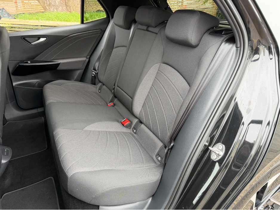 2025 Volkswagen ID.3 - image 23