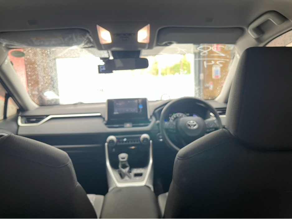 2024 Toyota Rav4 - image 12