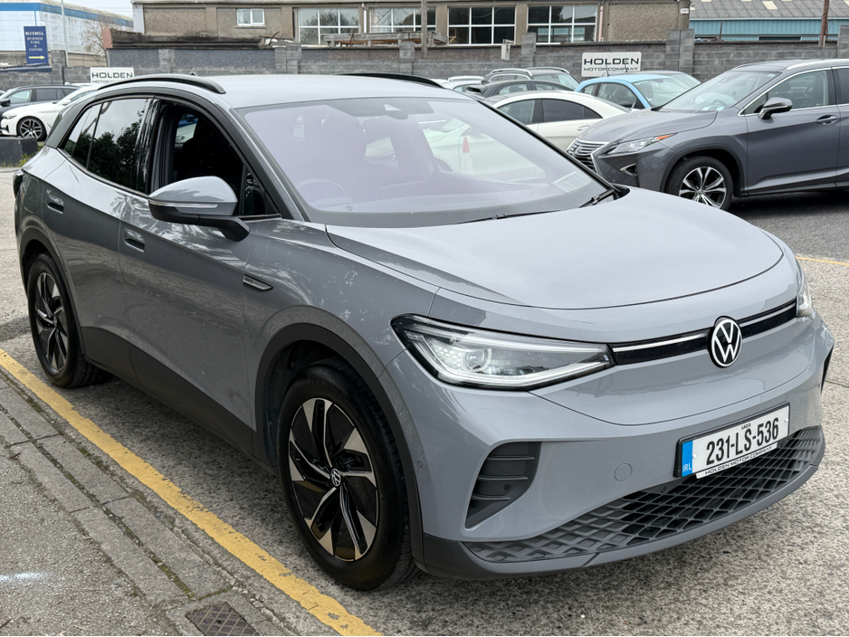 2023 Volkswagen ID.4 - image 5