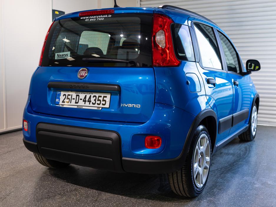 2025 Fiat Panda - image 4