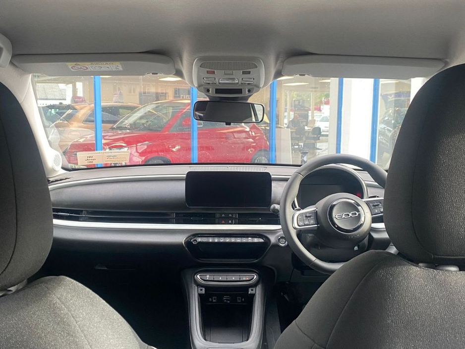 2026 Fiat 600 HYBRID 1.2 €28,995