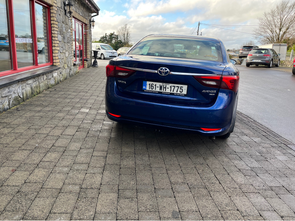 2016 Toyota Avensis 1.6 D LUNA NAV 4DR €9,500