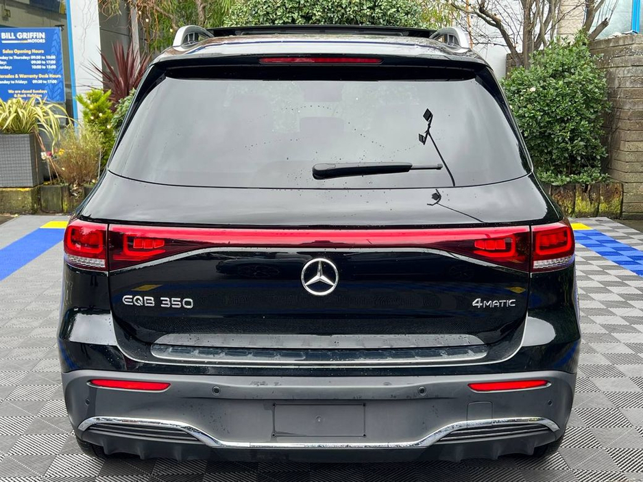 2024 Mercedes-Benz EQB EQB350 4MATIC AMG-LINE PREMIUM 7-SEATER // OPENING PAN ROOF // VIRTUAL COCKPIT // AMBIENT LIGHTING €39,900
