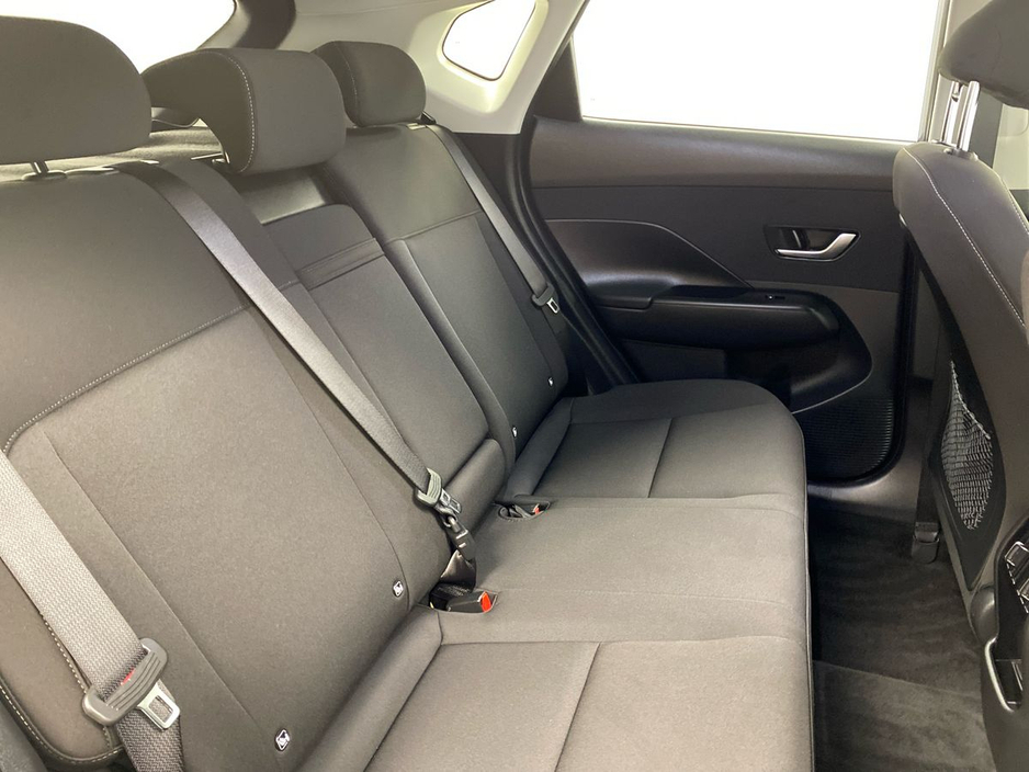 2025 Hyundai Kona - image 10