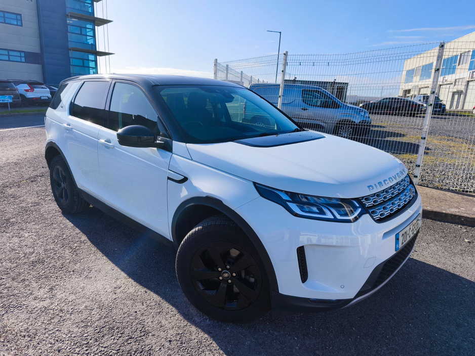 2020 Land Rover Discovery Sport - image 2