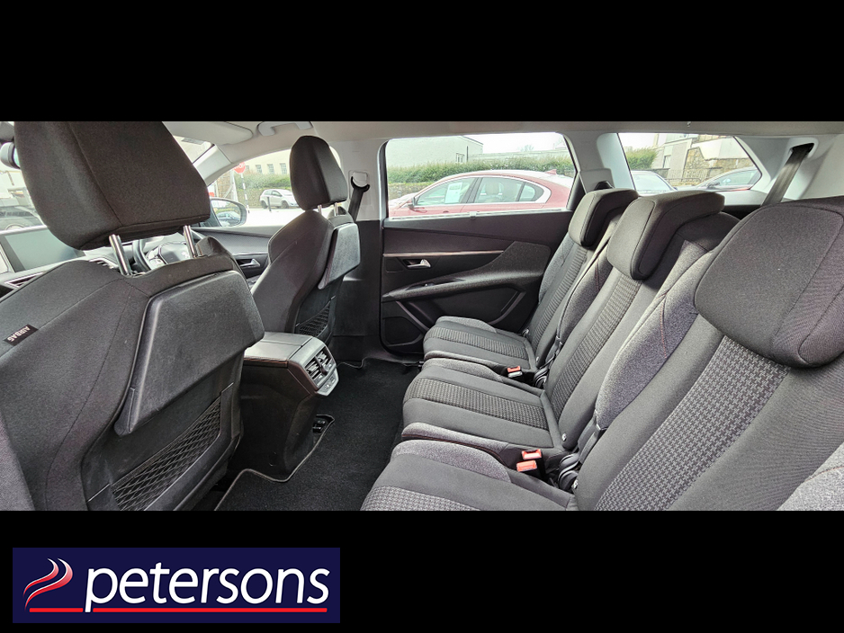 2018 Peugeot 5008 ACTIVE 1.2 130 4DR 7 SEATER €18,950