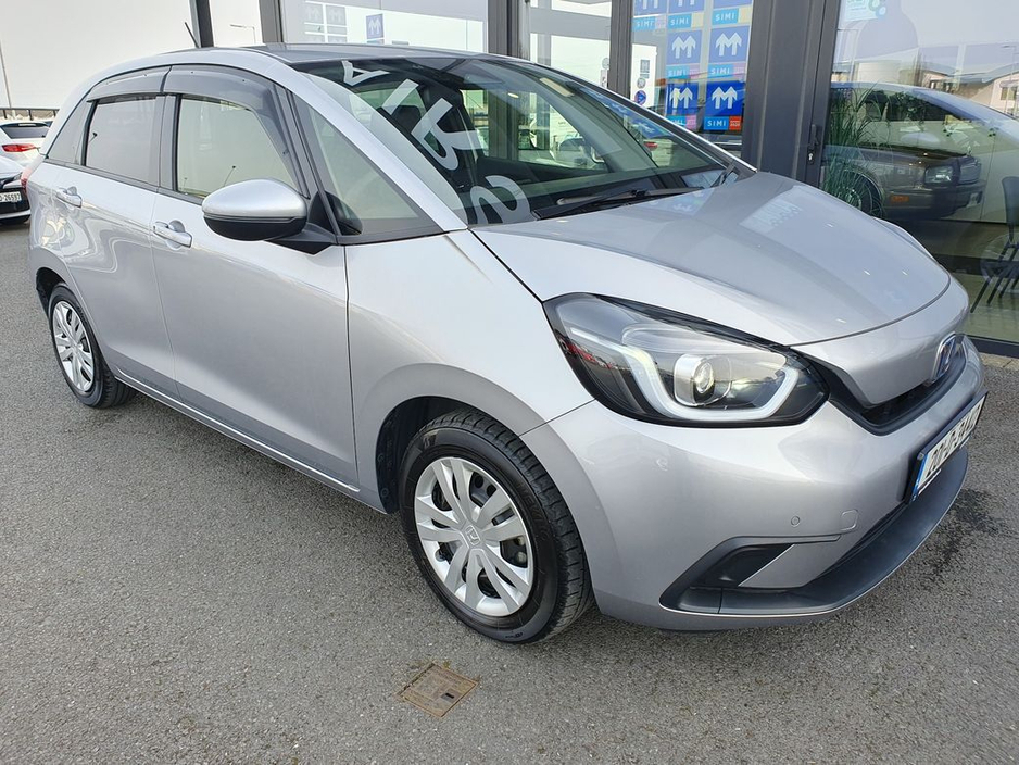 2020 Honda Jazz - image 4